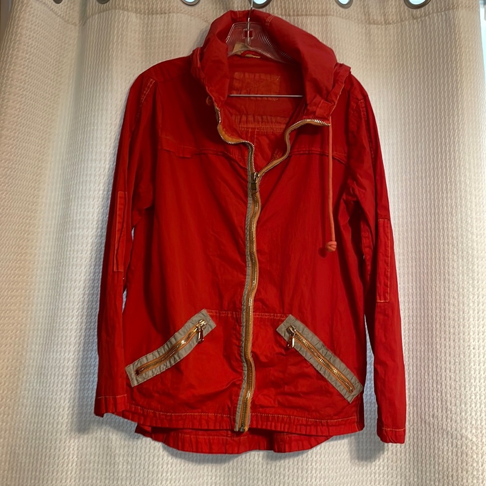 Fillmore California Rock Reflective Rain Jacket Red Hooded.  sz L